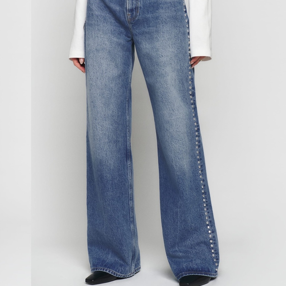 Reformation Cary High Rise Slouchy Wide Leg Jeans with Studs Sz 30